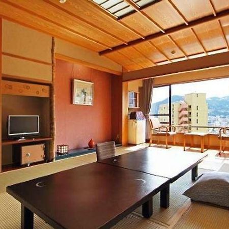 Tsukino Sumika Atami Juraku Hotel Exterior photo